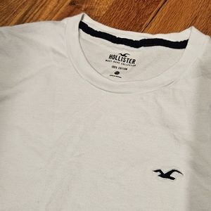 Hollister white tshirt
